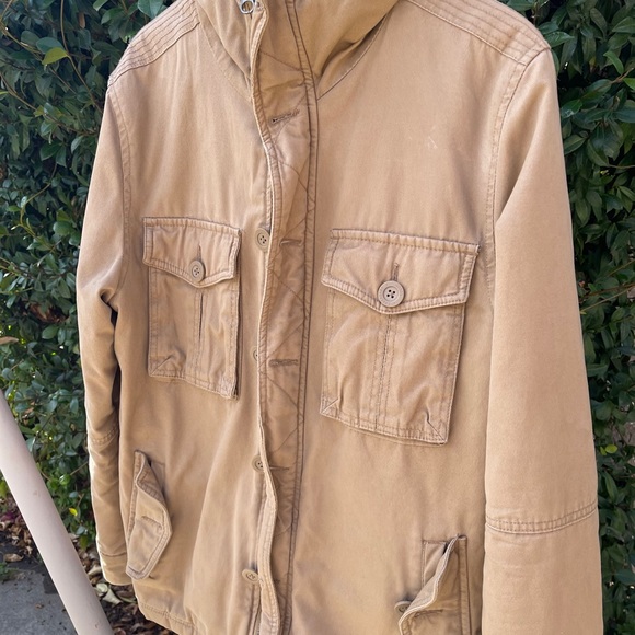 Legendary Goods Jacket! - Picture 4 of 6